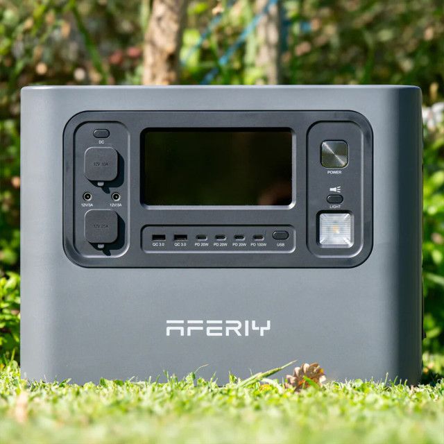 Зарядна станція AFERIY AF-P210 (2048 Вт·год / 2400 Вт) Зарядна станція AFERIY AF-P210 (2048 Вт·год / 2400 Вт)