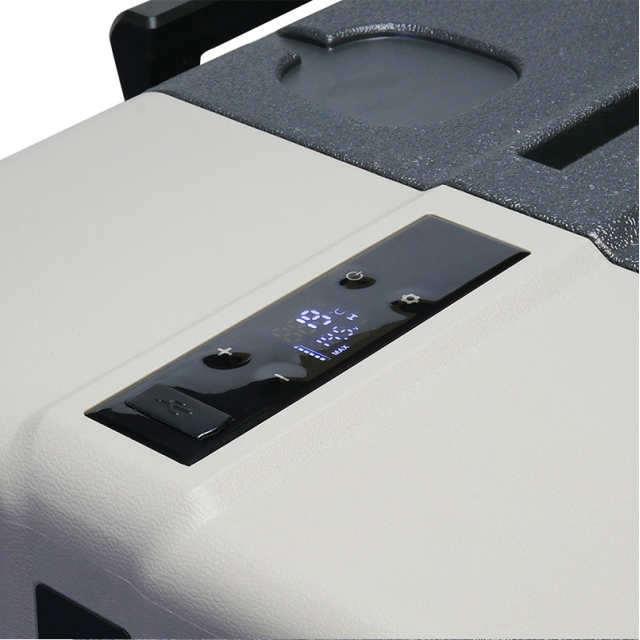 Портативный холодильник BREVIA 62L (22790) Портативный холодильник BREVIA 62L (22790)