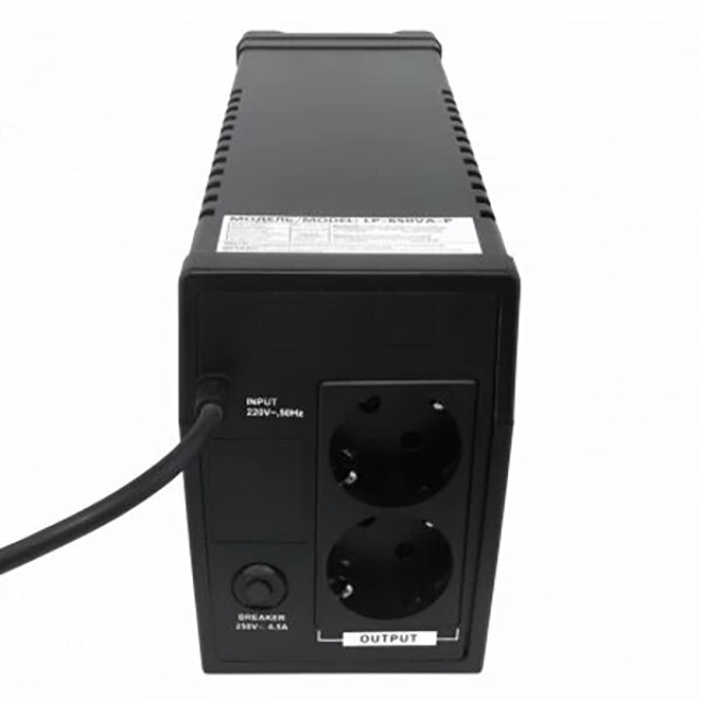 Линейно-интерактивный ИБП LogicPower LP 650VA-P (390Вт) Линейно-интерактивный ИБП LogicPower LP 650VA-P (390Вт)