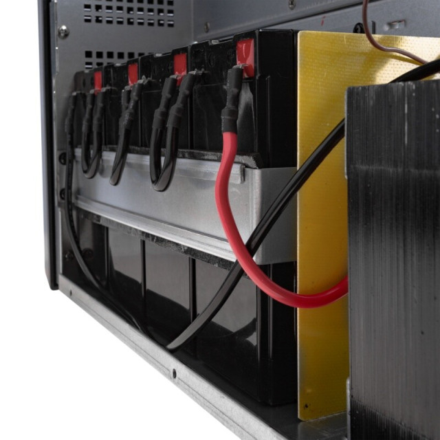 Линейно-интерактивный ИБП LogicPower LP UL3500VA (2450Вт)