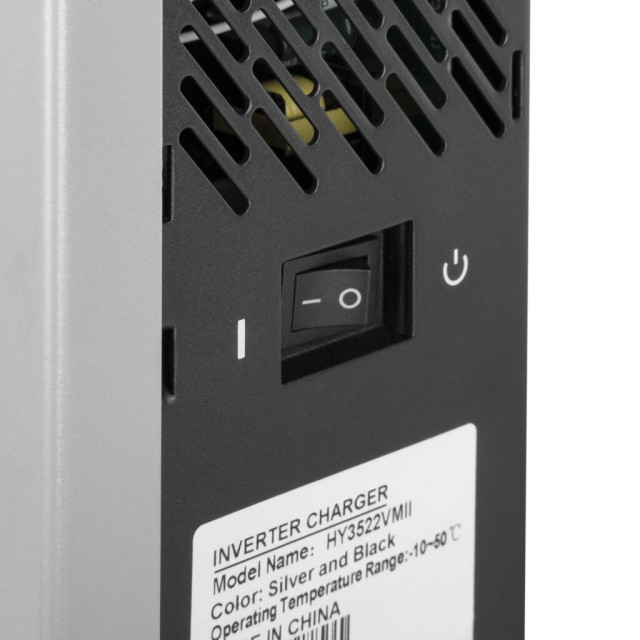 Гібридний сонячний інвертор (ДБЖ) LogicPower LPW-HY-3522-3500VA (3500Вт) 24V 100A MPPT 120-450V Гібридний сонячний інвертор (ДБЖ) LogicPower LPW-HY-3522-3500VA (3500Вт) 24V 100A MPPT 120-450V