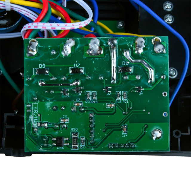 Стабілізатор напруги LogicPower LPT-1000RD (700W) Стабілізатор напруги LogicPower LPT-1000RD (700W)