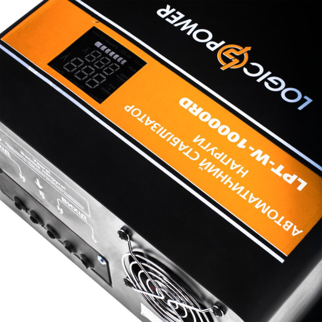 Стабилизатор напряжения LogicPower LPT-W-10000RD BLACK (7000W) Стабилизатор напряжения LogicPower LPT-W-10000RD BLACK (7000W)