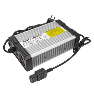 Зарядний пристрій для акумуляторів LiFePO4 12V (14.6V)-10A-120W Зарядний пристрій для акумуляторів LiFePO4 12V (14.6V)-10A-120W