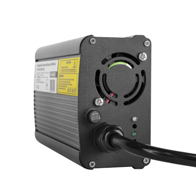 Зарядний пристрій для акумуляторів LiFePO4 24V (29.2V)-10A-240W Зарядний пристрій для акумуляторів LiFePO4 24V (29.2V)-10A-240W