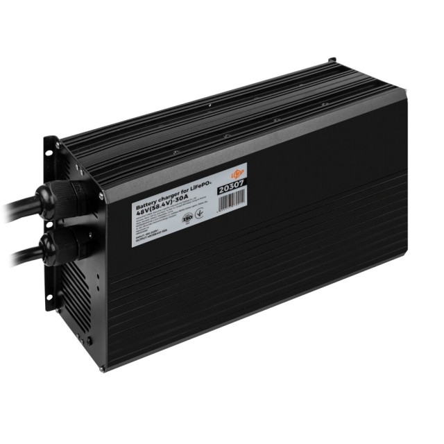 Зарядний пристрій для акумуляторів LiFePO4 48V (58.4V)-30A-1440W-LED