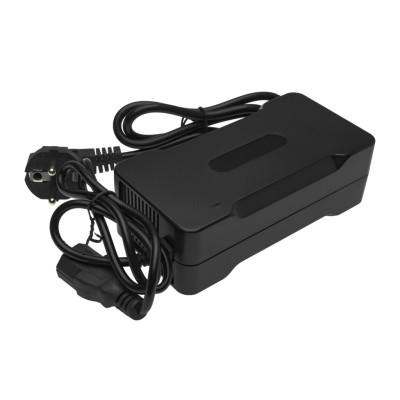 Зарядний пристрій для акумуляторів LiFePO4 72V (87.6V)-2A-144W Зарядний пристрій для акумуляторів LiFePO4 72V (87.6V)-2A-144W